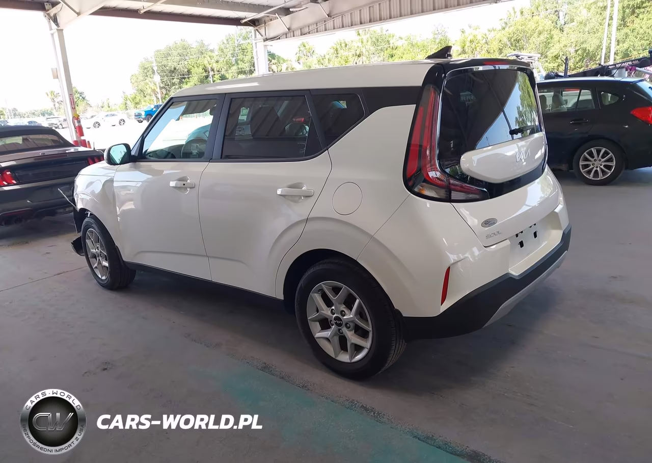 2023 Kia Soul S VIN:KNDJ23AUXP7867036 - 3