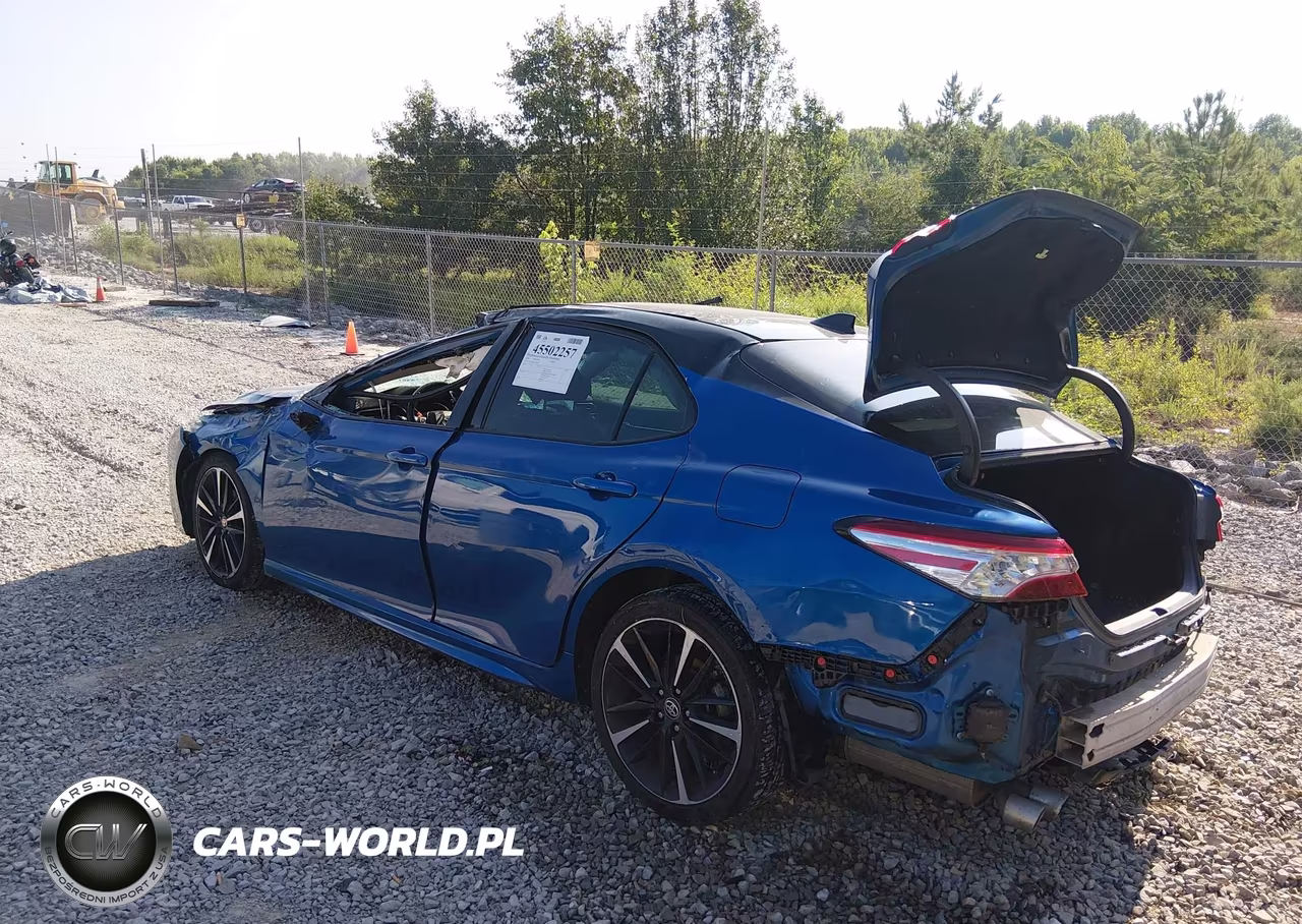 2020 Toyota Camry Xse VIN:4T1K61AK3LU374463 - 3