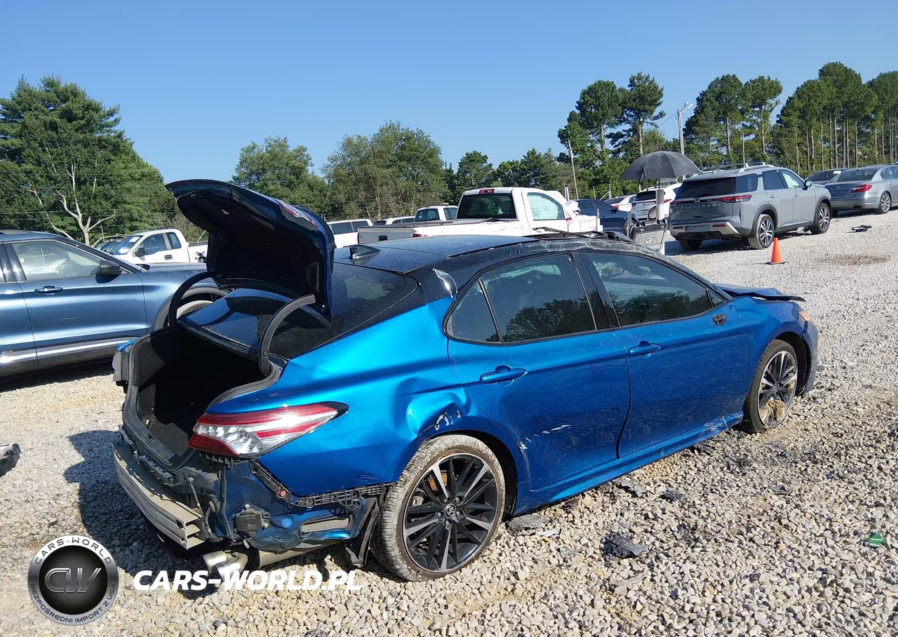 2020 Toyota Camry Xse VIN:4T1K61AK3LU374463 - 4
