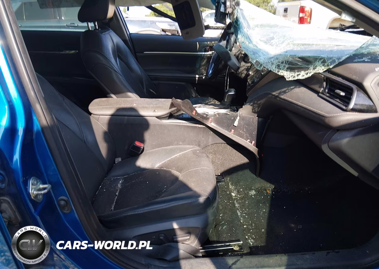 2020 Toyota Camry Xse VIN:4T1K61AK3LU374463 - 5