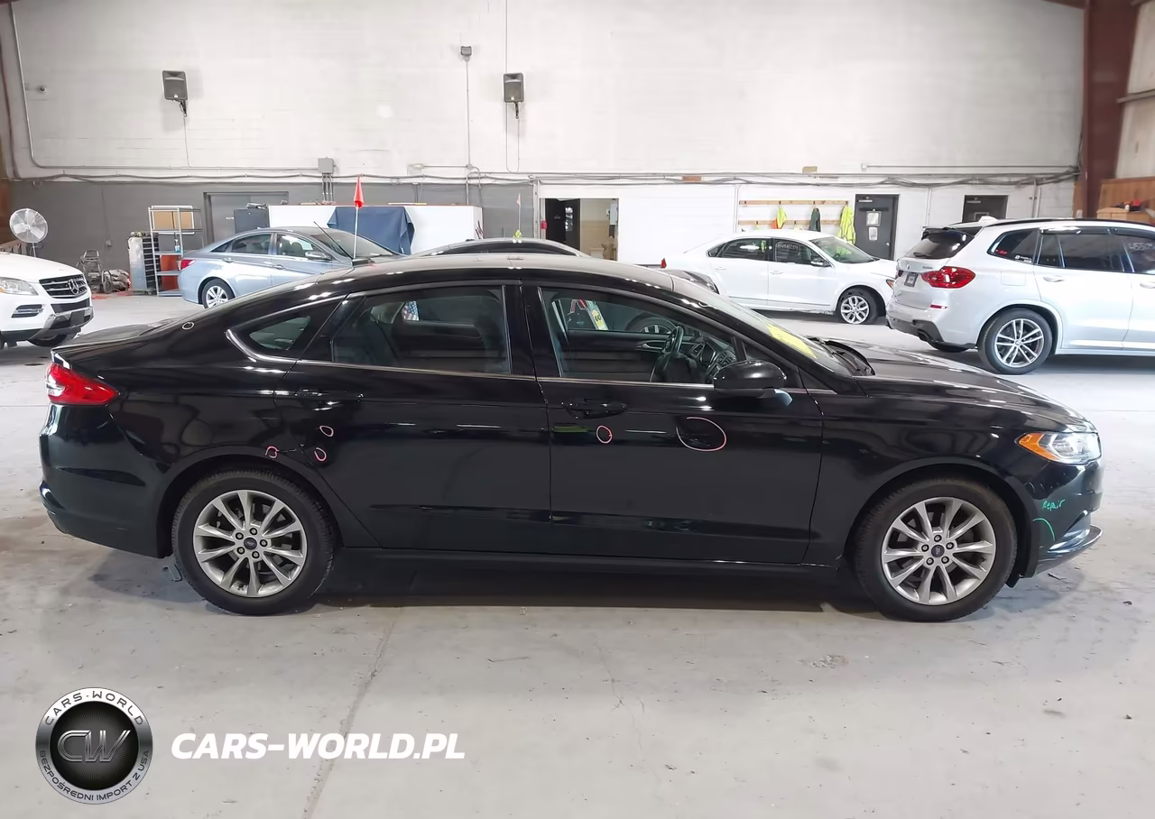 2017 Ford Fusion Se VIN:3FA6P0H7XHR103919 - 13
