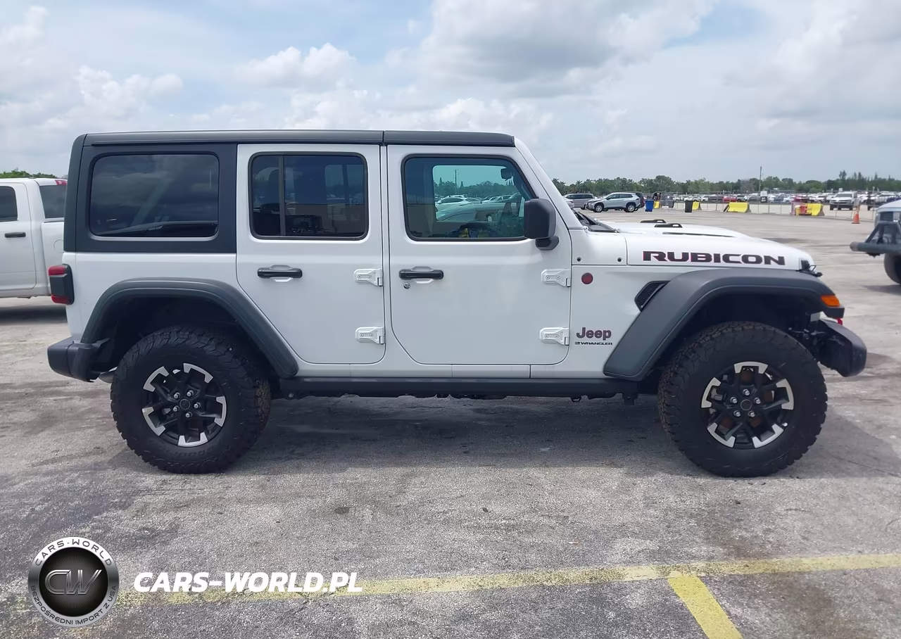 2025 Jeep Wrangler Rubicon VIN:1C4PJXFN4SW644396 - 13