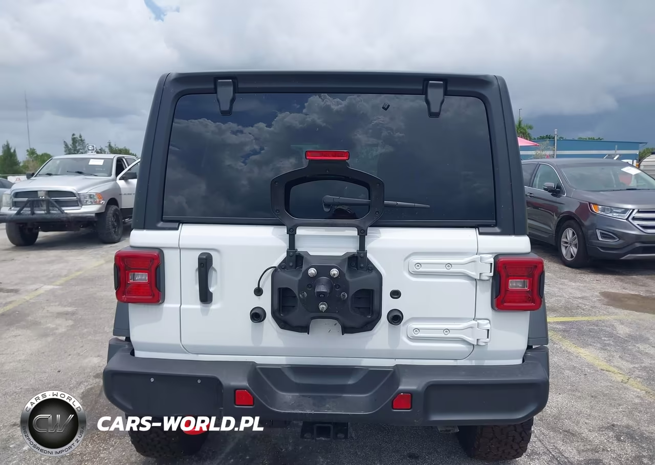 2025 Jeep Wrangler Rubicon VIN:1C4PJXFN4SW644396 - 16