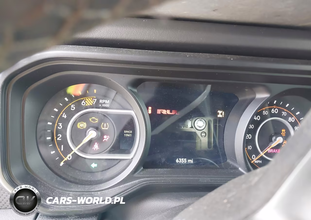 2025 Jeep Wrangler Rubicon VIN:1C4PJXFN4SW644396 - 7