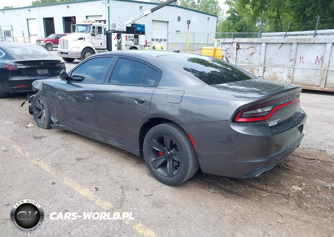 2017 Dodge Charger Sxt VIN:2C3CDXHGXHH563774 - 3