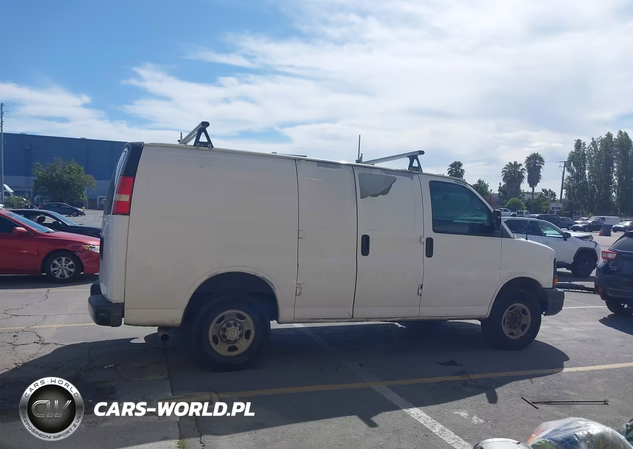 2008 Chevrolet Express Work Van VIN:1GCGG25C881210716 - 12