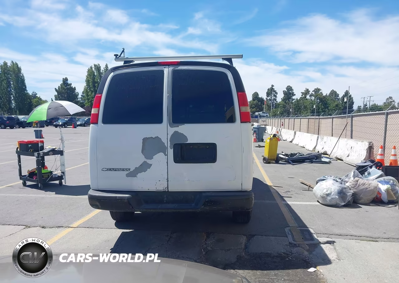 2008 Chevrolet Express Work Van VIN:1GCGG25C881210716 - 15