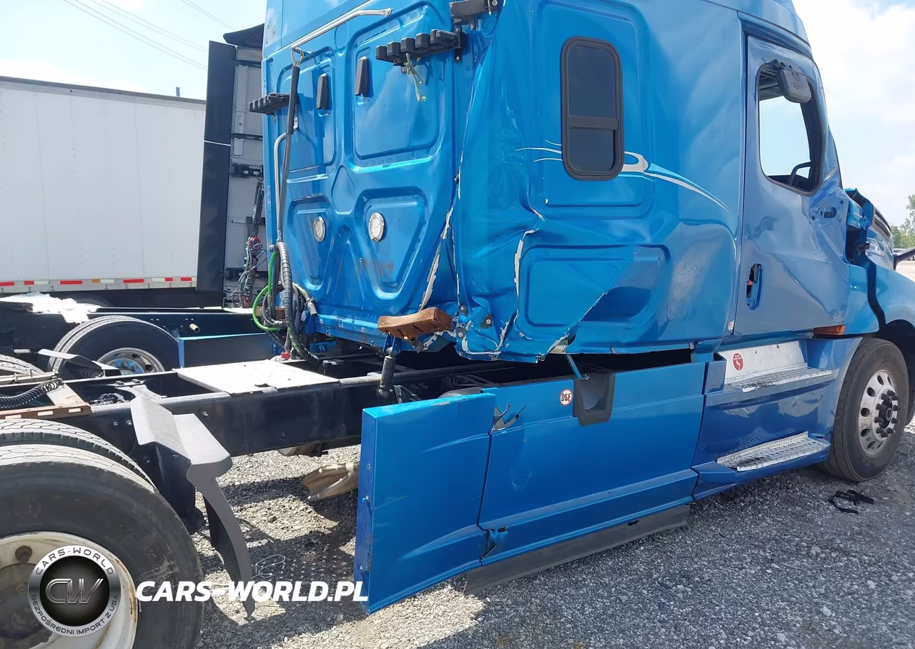 2020 Freightliner Cascadia 126 Semi Truck VIN:3AKJHHDR5LSLK0595 - 17