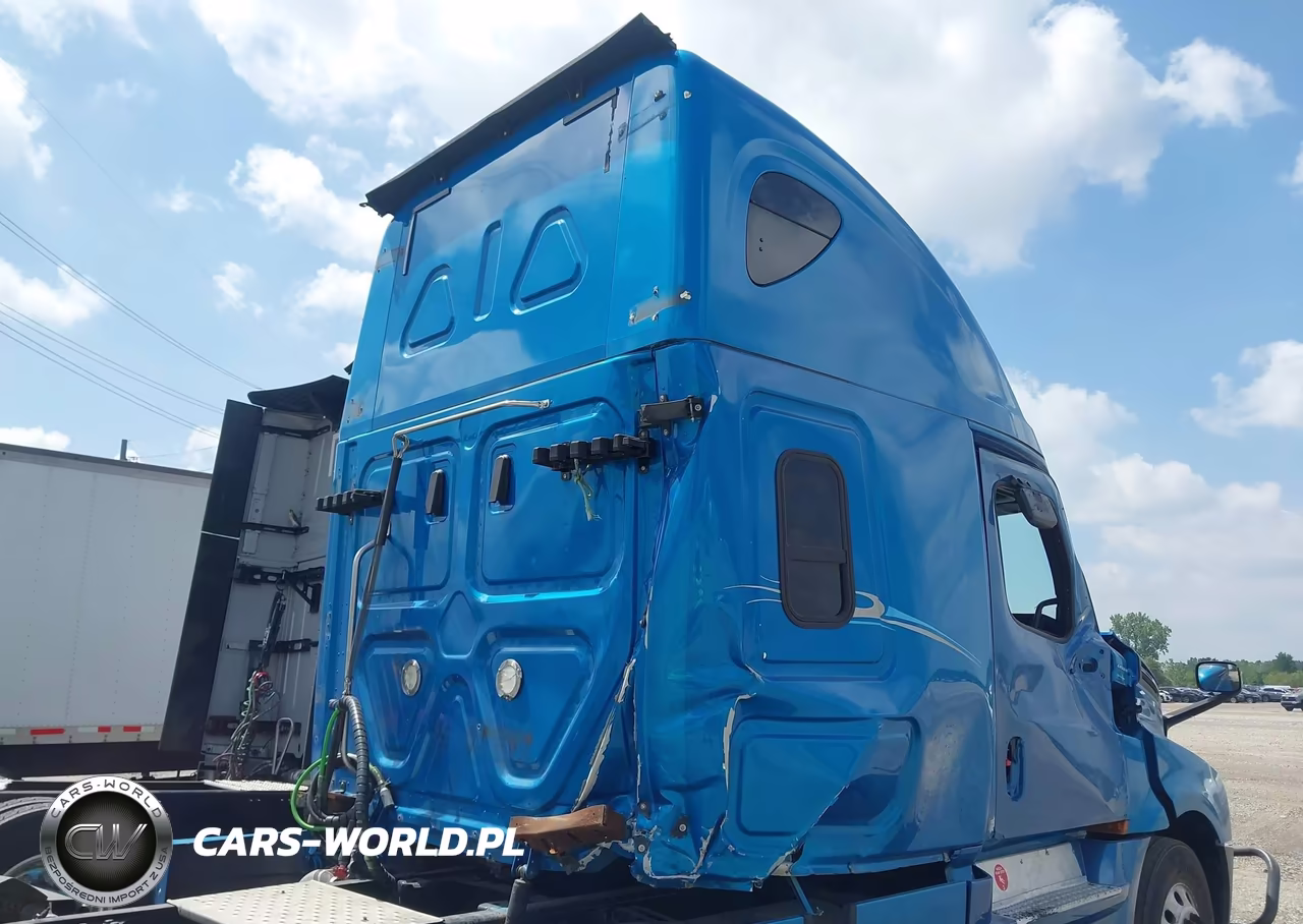 2020 Freightliner Cascadia 126 Semi Truck VIN:3AKJHHDR5LSLK0595 - 18