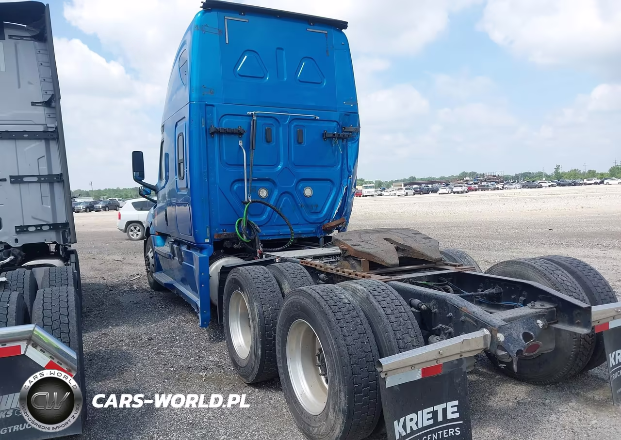 2020 Freightliner Cascadia 126 Semi Truck VIN:3AKJHHDR5LSLK0595 - 3