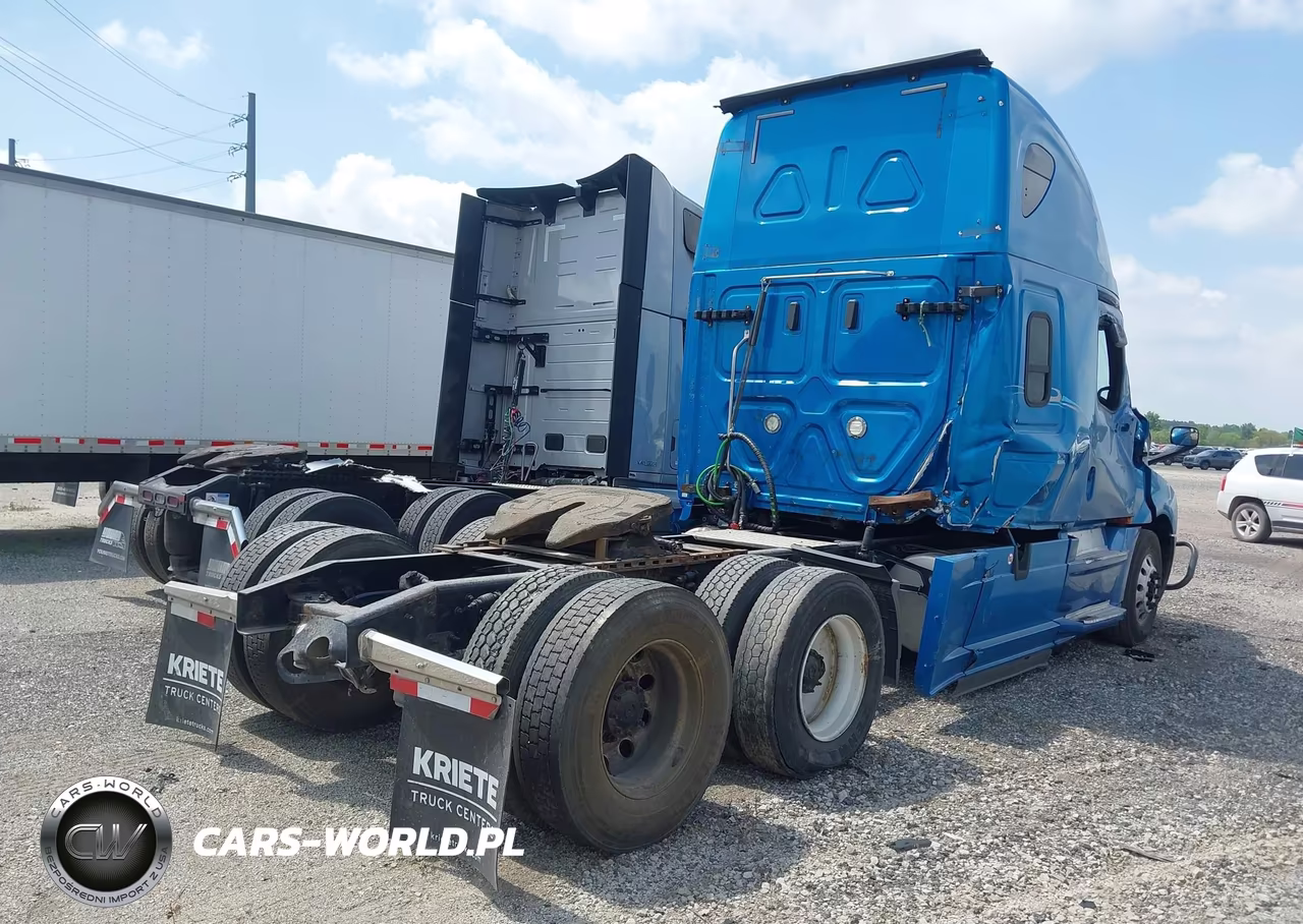 2020 Freightliner Cascadia 126 Semi Truck VIN:3AKJHHDR5LSLK0595 - 4