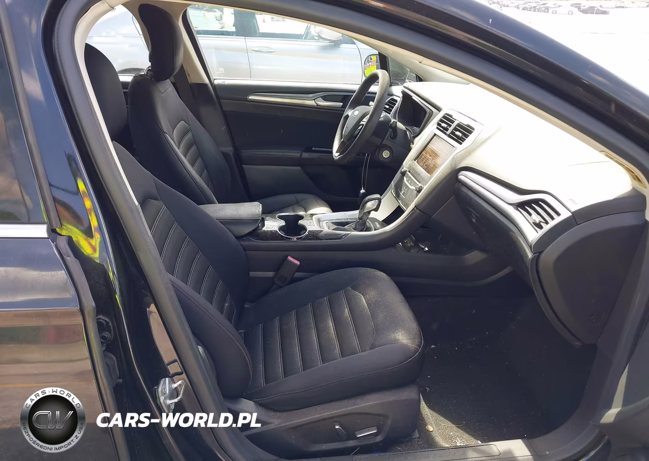 2015 Ford Fusion Se VIN:3FA6P0H73FR134992 - 5