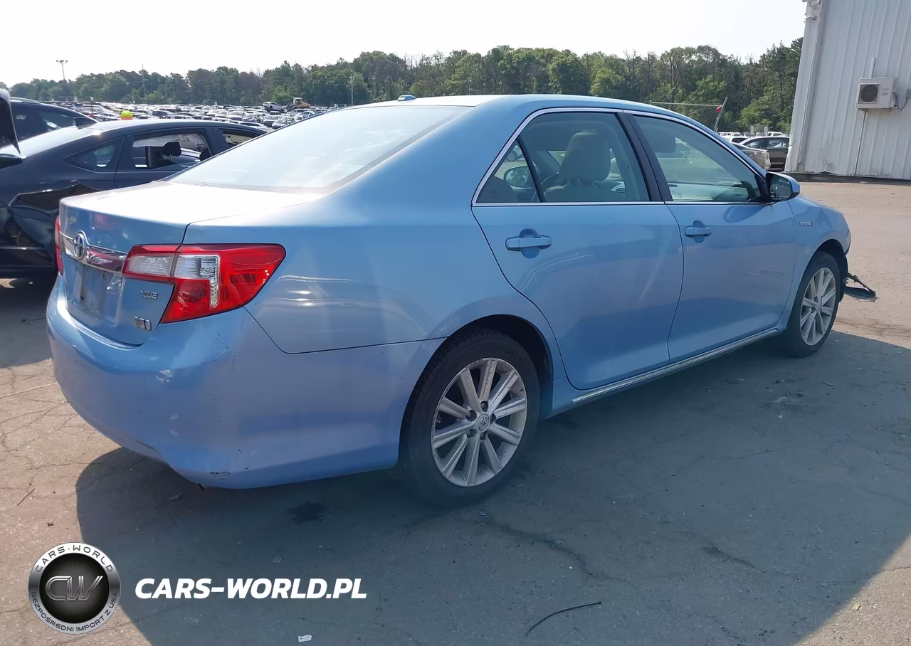 2012 Toyota Camry Hybrid Xle VIN:4T1BD1FK3CU044613 - 4