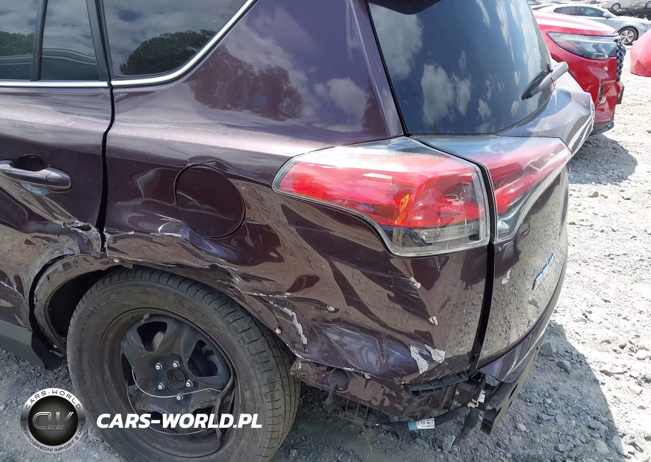 2017 Toyota Rav4 Le VIN:2T3ZFREVXHW367526 - 6