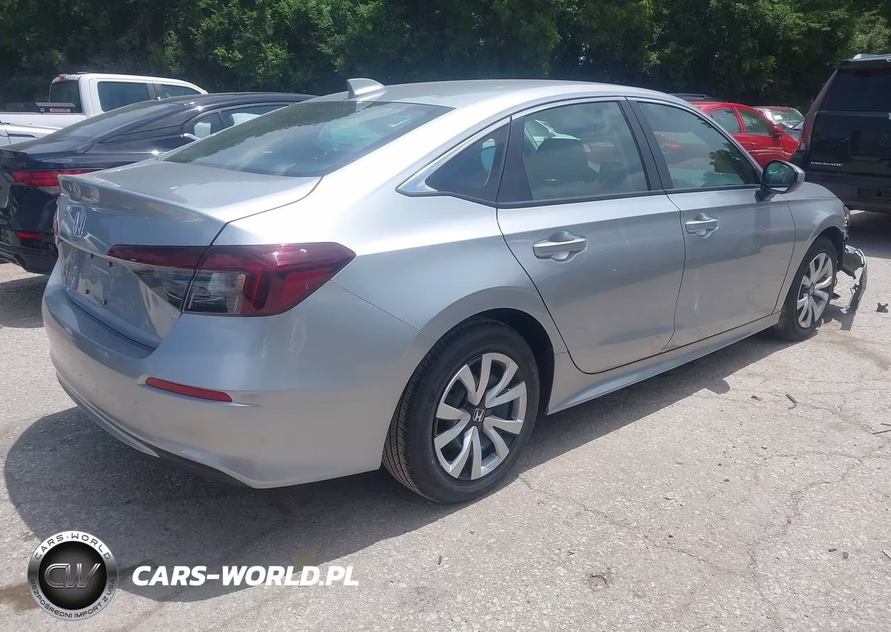 2026 Honda Civic Lx VIN:2HGFE2F23TH585481 - 4