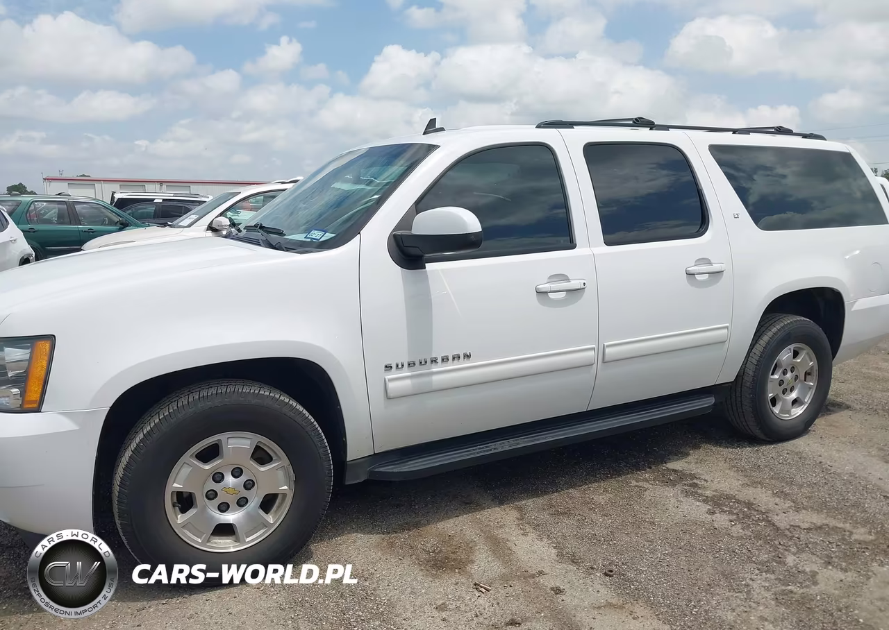 2014 Chevrolet Suburban Lt VIN:1GNSCJE02ER206493 - 13