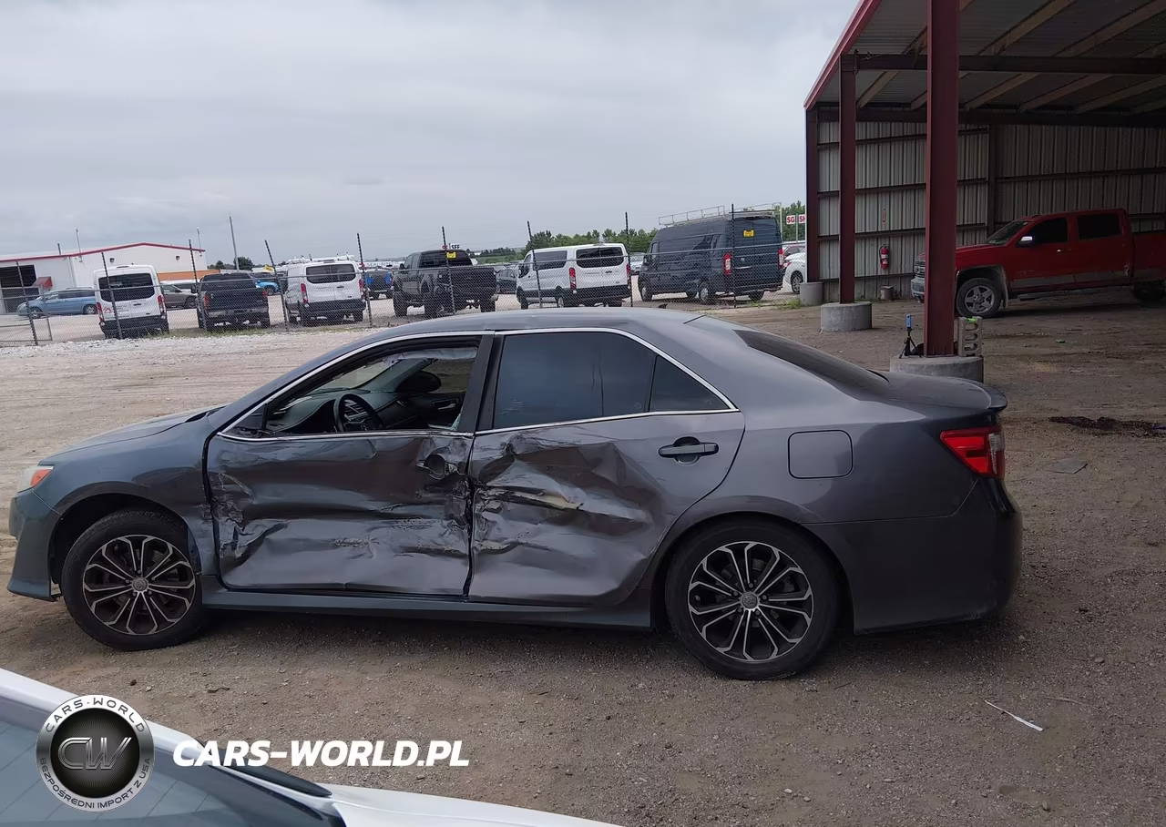 2014 Toyota Camry Se VIN:4T1BF1FK1EU443064 - 14