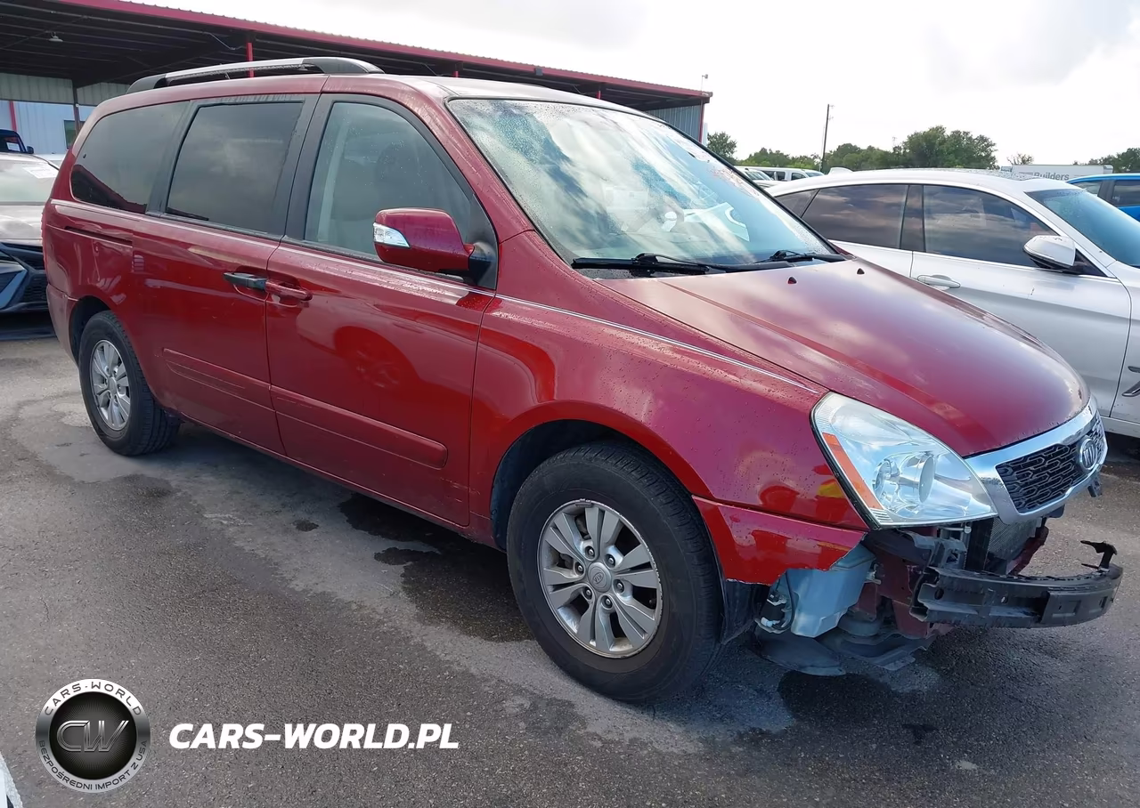 2012 Kia Sedona Lx