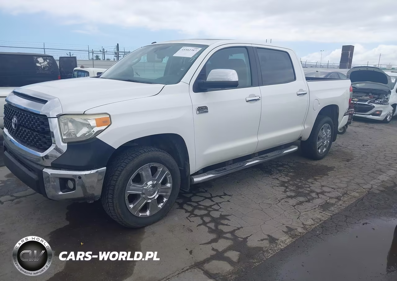 2016 Toyota Tundra Platinum 5.7L V8 VIN:5TFAY5F10GX492847 - 2