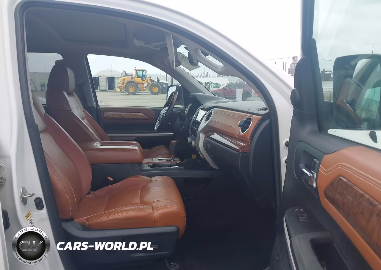 2016 Toyota Tundra Platinum 5.7L V8 VIN:5TFAY5F10GX492847 - 5