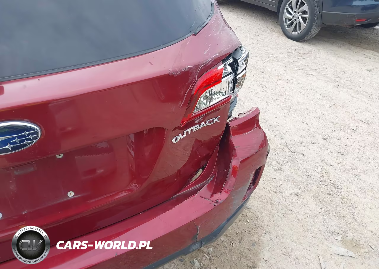 2015 Subaru Outback 2.5I Premium VIN:4S4BSBCCXF3288746 - 18