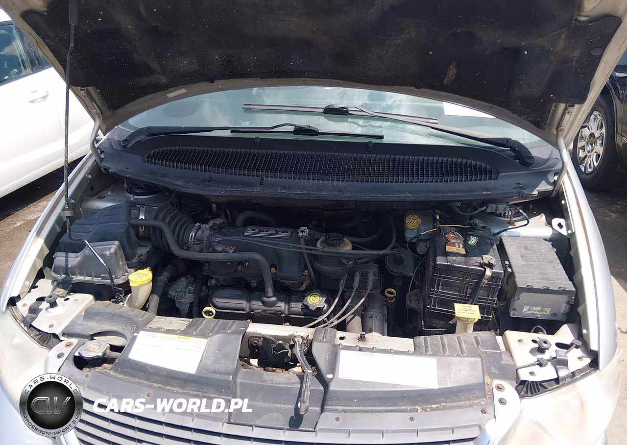 2004 Chrysler Town & Country Touring VIN:2C4GP54L44R528485 - 10