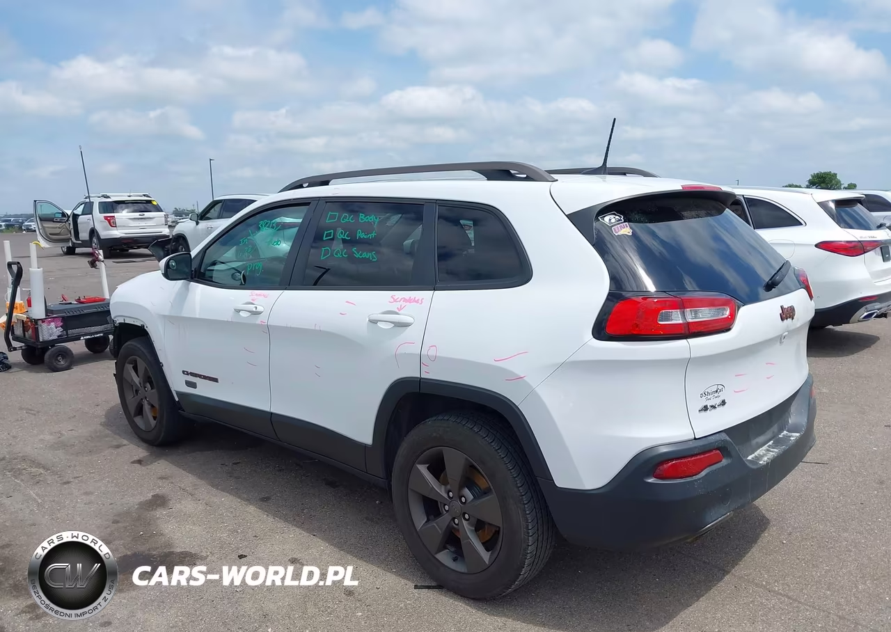 2016 Jeep Cherokee 75Th Anniversary VIN:1C4PJMCB6GW247109 - 3