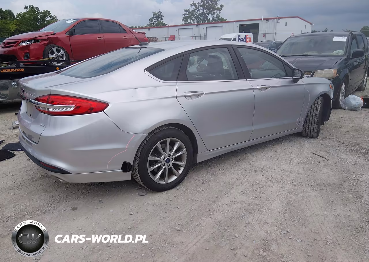 2017 Ford Fusion Se VIN:3FA6P0H77HR220034 - 4