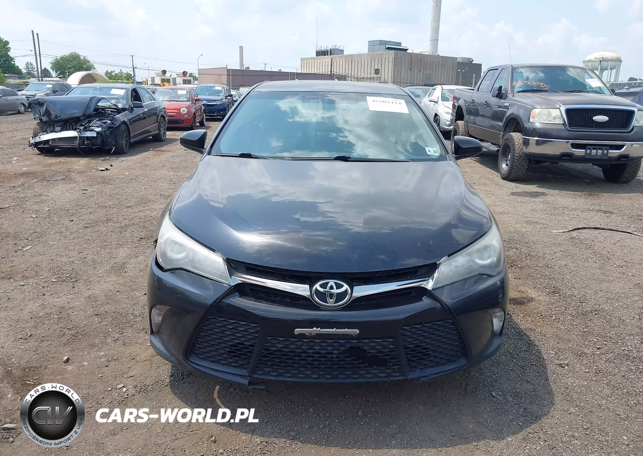 2017 Toyota Camry Se VIN:4T1BF1FK1HU689455 - 12