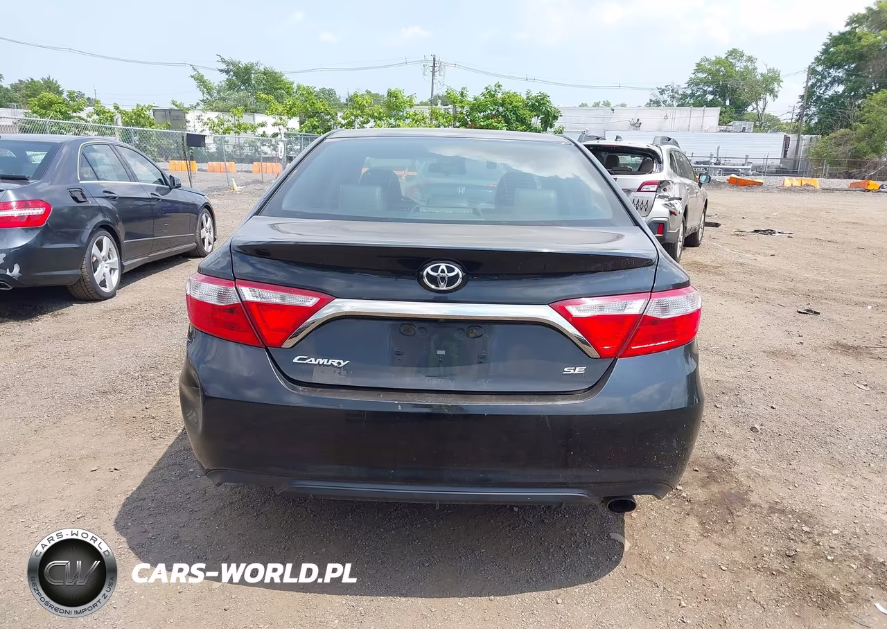 2017 Toyota Camry Se VIN:4T1BF1FK1HU689455 - 16