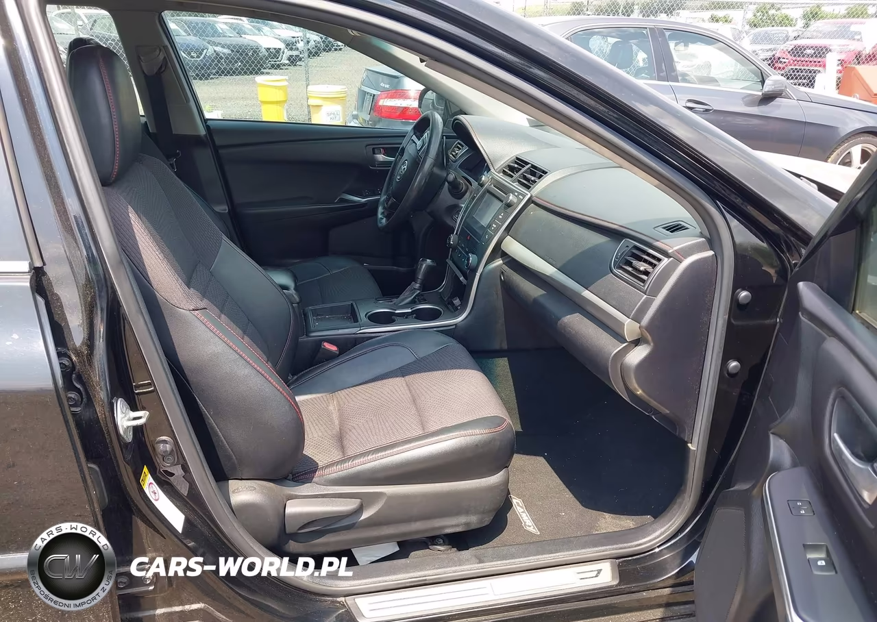 2017 Toyota Camry Se VIN:4T1BF1FK1HU689455 - 5