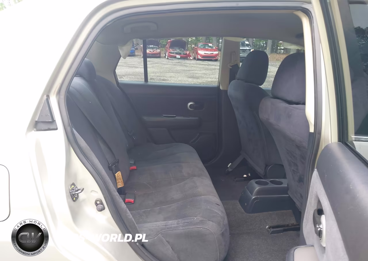 2008 Nissan Versa 1.8 S VIN:3N1BC11E38L384860 - 8