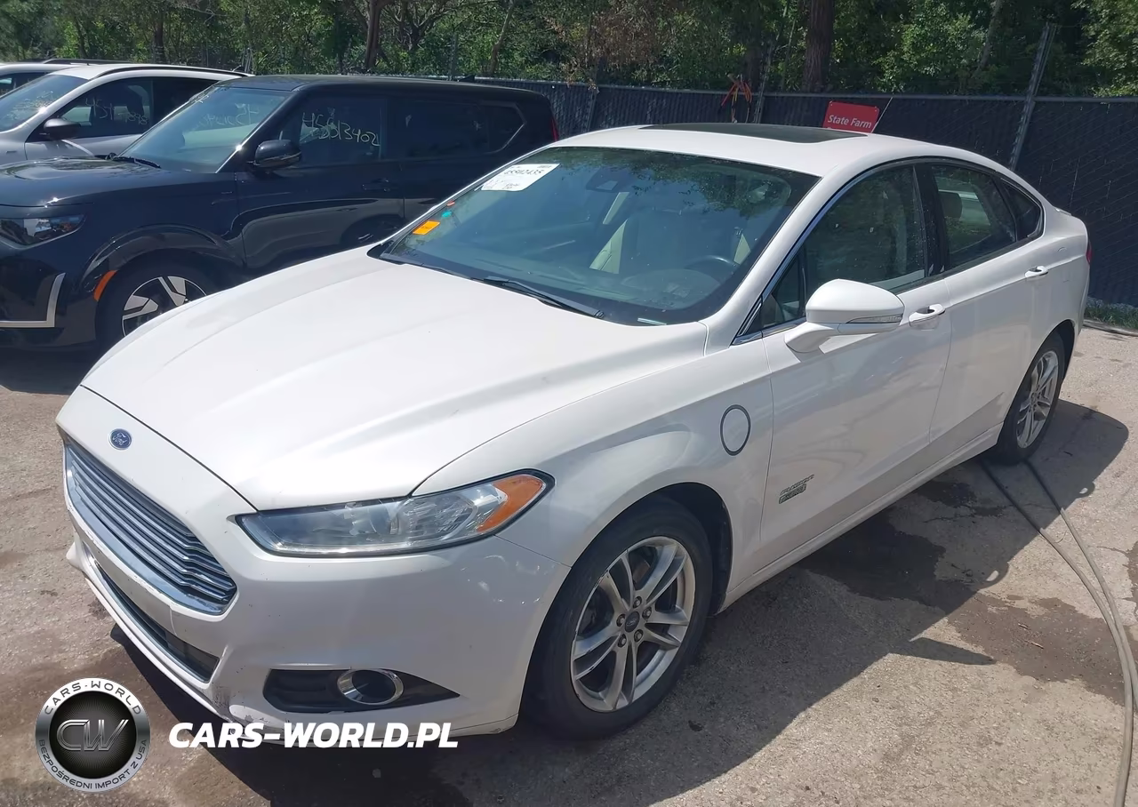 2016 Ford Fusion Energi Titanium VIN:3FA6P0SU6GR272946 - 2