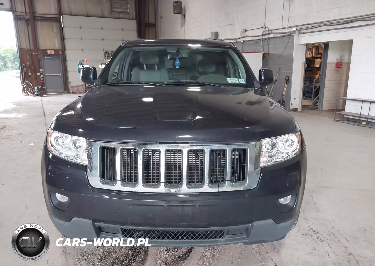2013 Jeep Grand Cherokee Laredo VIN:1C4RJFAT2DC509964 - 12