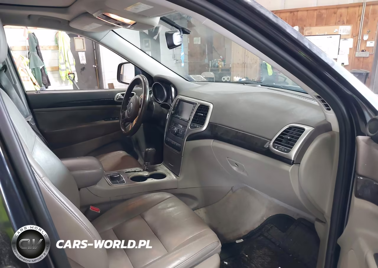2013 Jeep Grand Cherokee Laredo VIN:1C4RJFAT2DC509964 - 5
