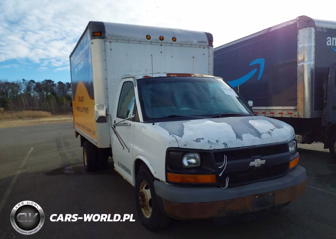 2003 Chevrolet Express Cutaway