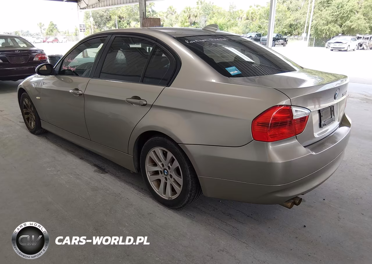 2007 BMW 328Xi VIN:WBAVC93507K035240 - 3