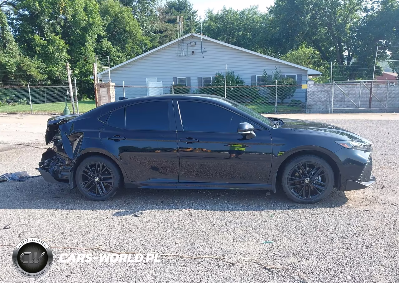 2025 Toyota Camry Se VIN:4T1DAACK7SU643177 - 14