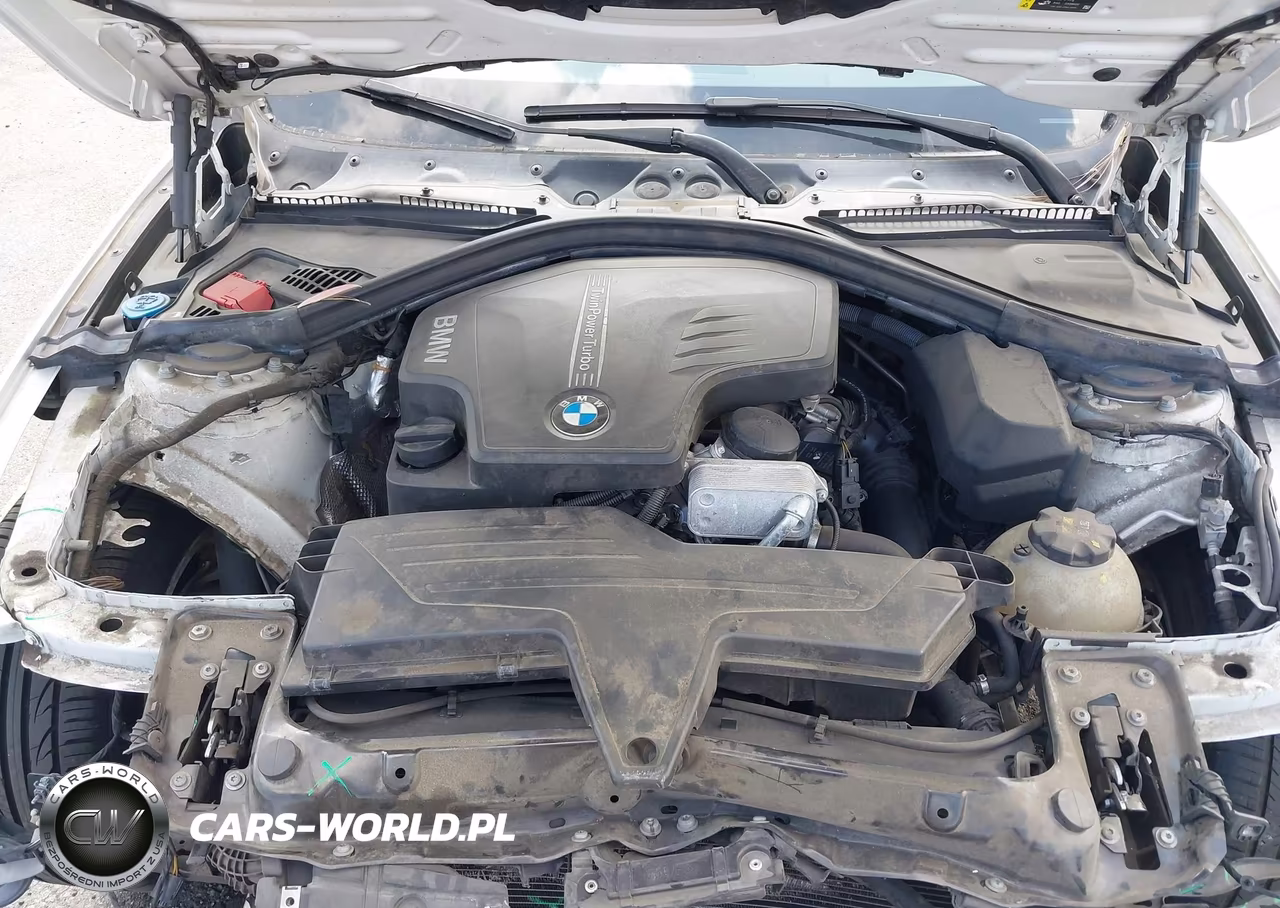 2018 BMW 320I VIN:WBA8E1G56JNU93633 - 10