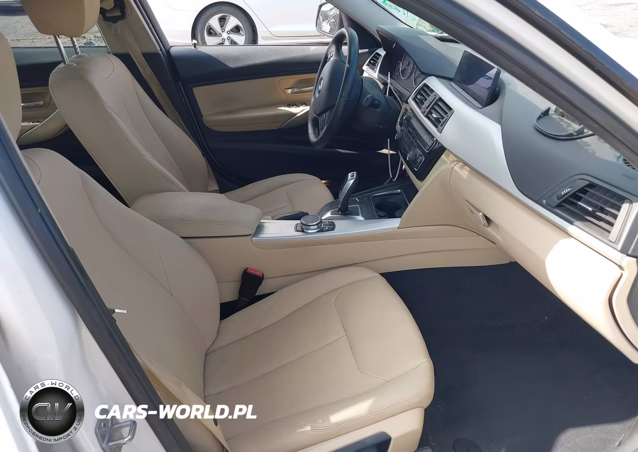 2018 BMW 320I VIN:WBA8E1G56JNU93633 - 5