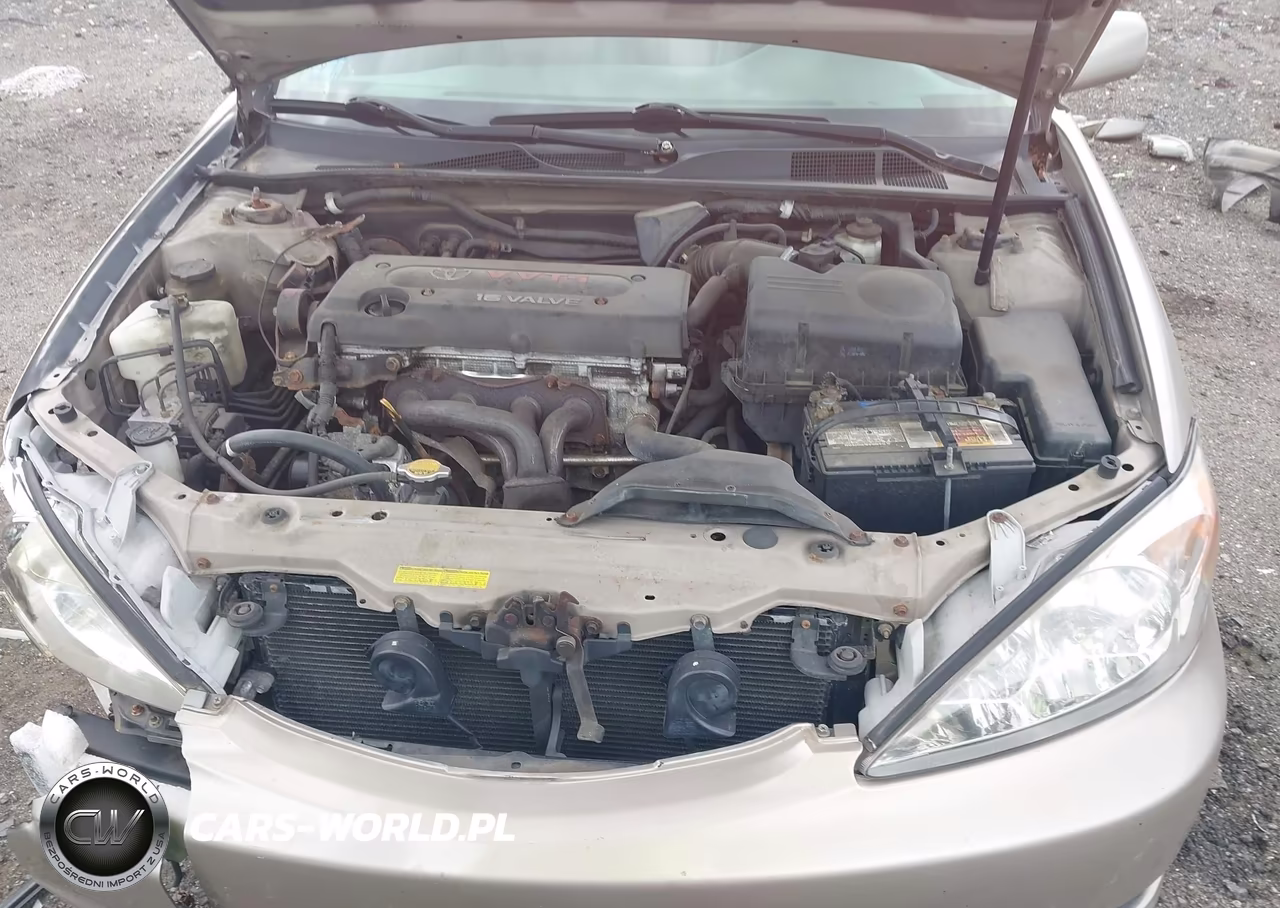 2003 Toyota Camry Xle VIN:4T1BE30K83U764247 - 10