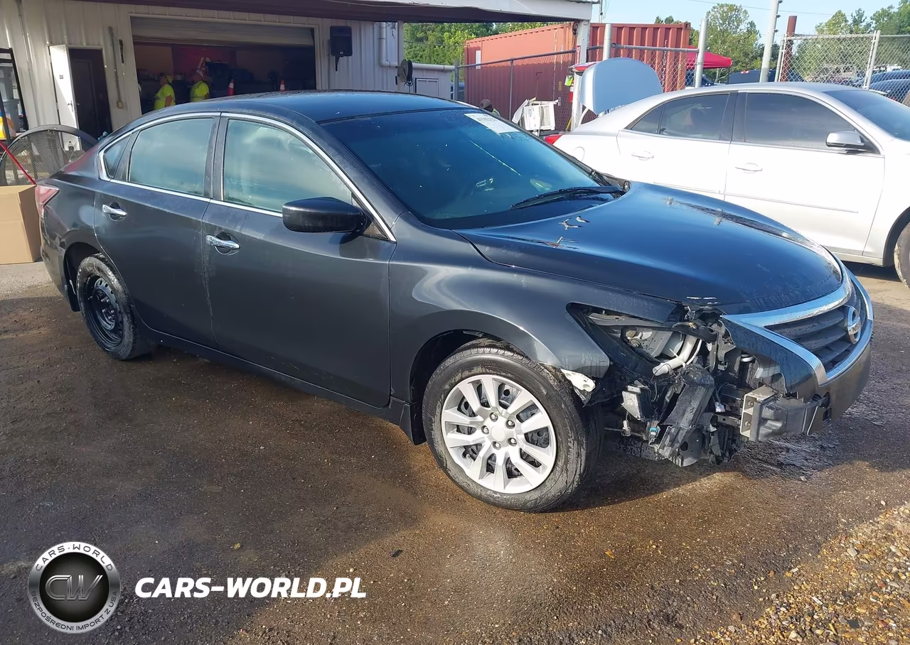 2015 Nissan Altima 2.5 S – zdjęcie 1 z 11