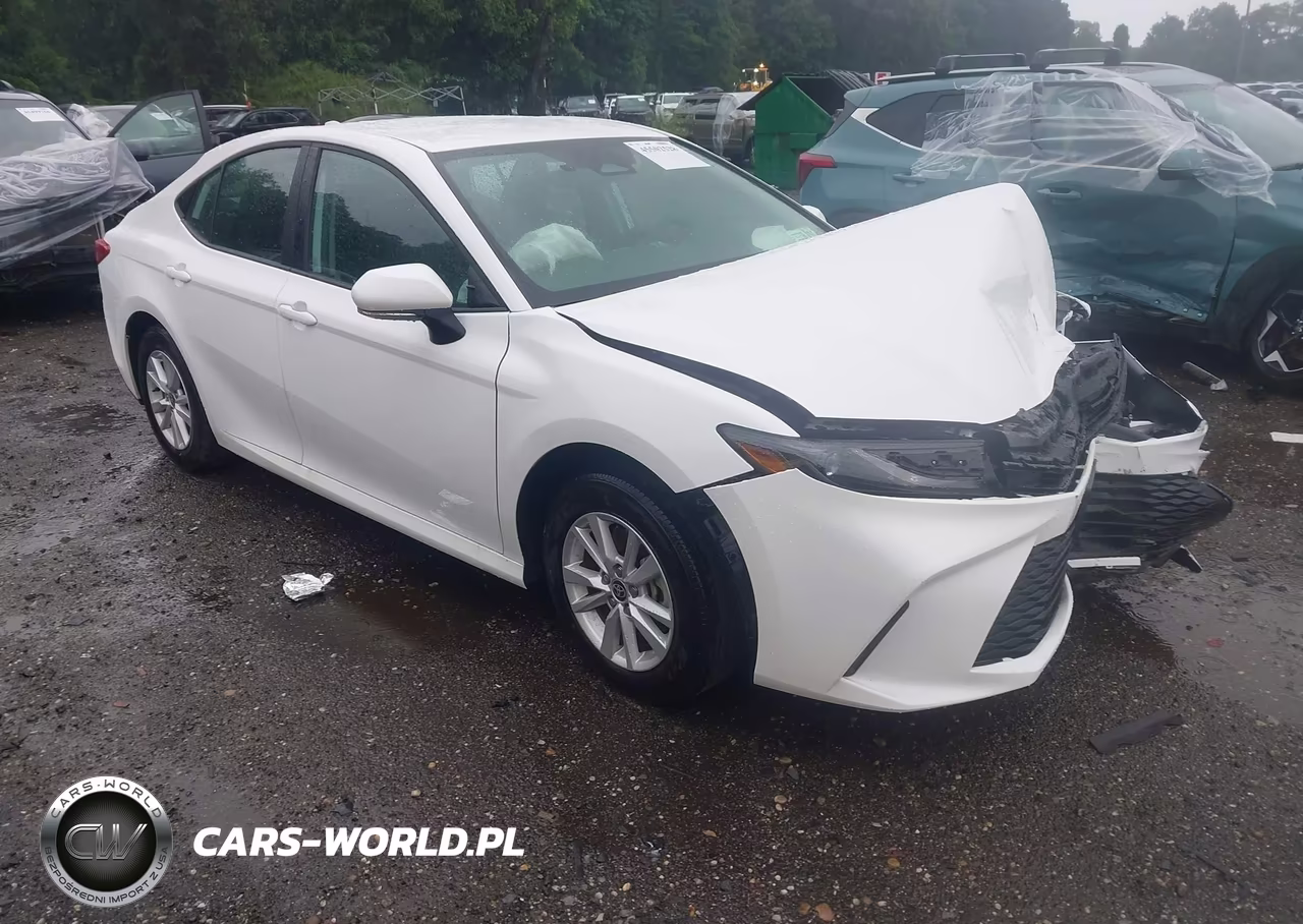 2026 Toyota Camry Le – zdjęcie 1 z 16