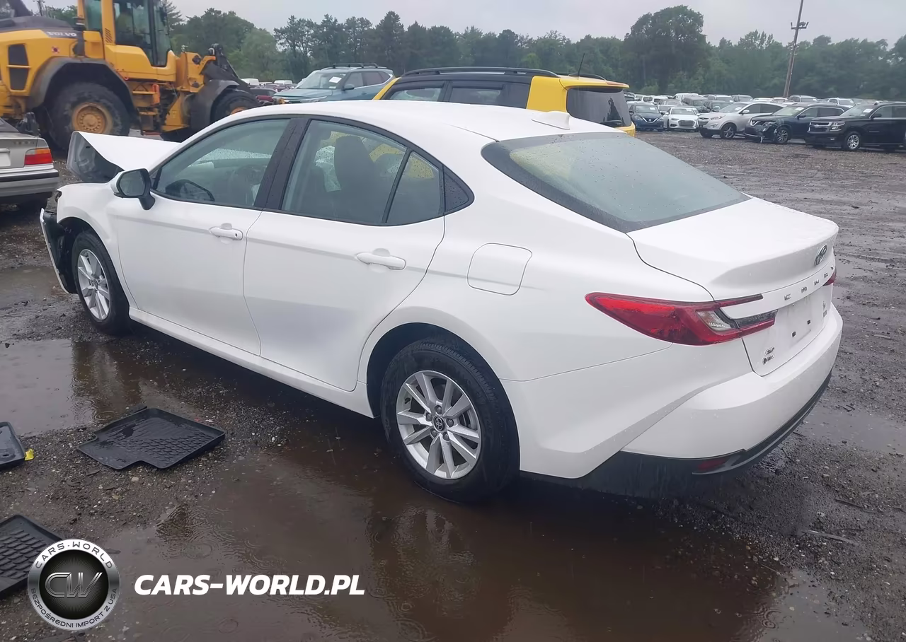2026 Toyota Camry Le VIN:4T1DBADK5TU551322 - 3