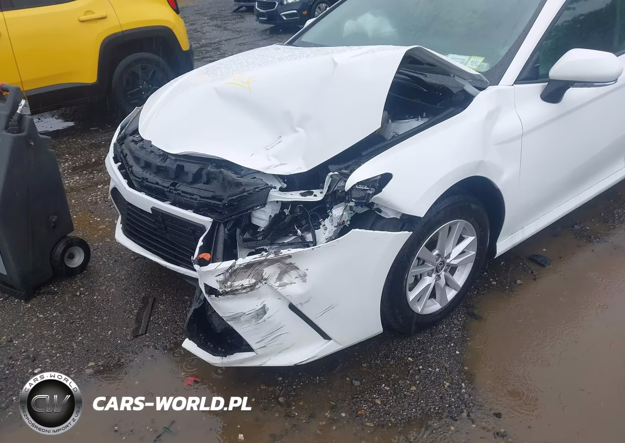 2026 Toyota Camry Le VIN:4T1DBADK5TU551322 - 6