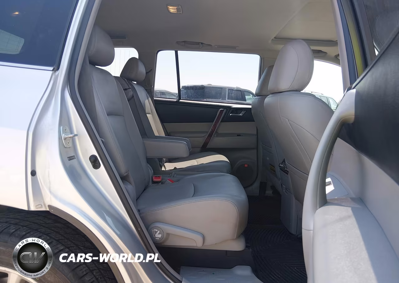 2011 Toyota Highlander Hybrid Limited V6 VIN:JTEDC3EH5B2003861 - 8