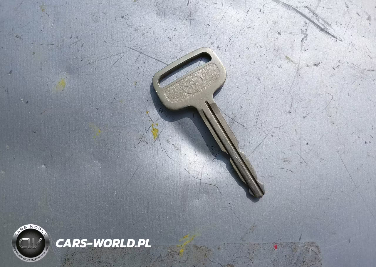 2004 Toyota Corolla Le VIN:1NXBR38E44Z228111 - 11