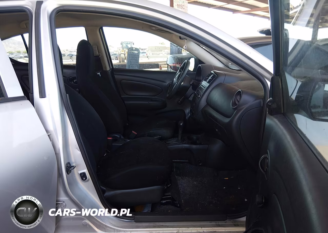 2015 Nissan Versa 1.6 S+ VIN:3N1CN7APXFL859582 - 5