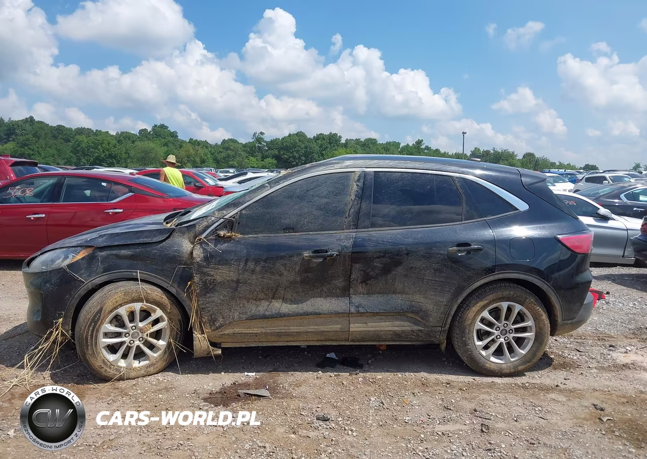 2020 Ford Escape Se VIN:1FMCU0G65LUB74022 - 14