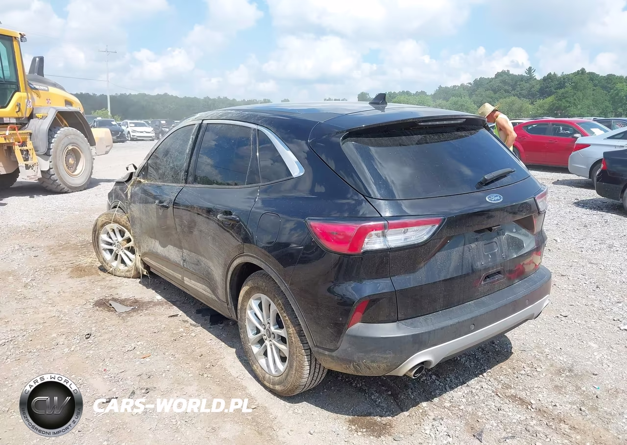 2020 Ford Escape Se VIN:1FMCU0G65LUB74022 - 3